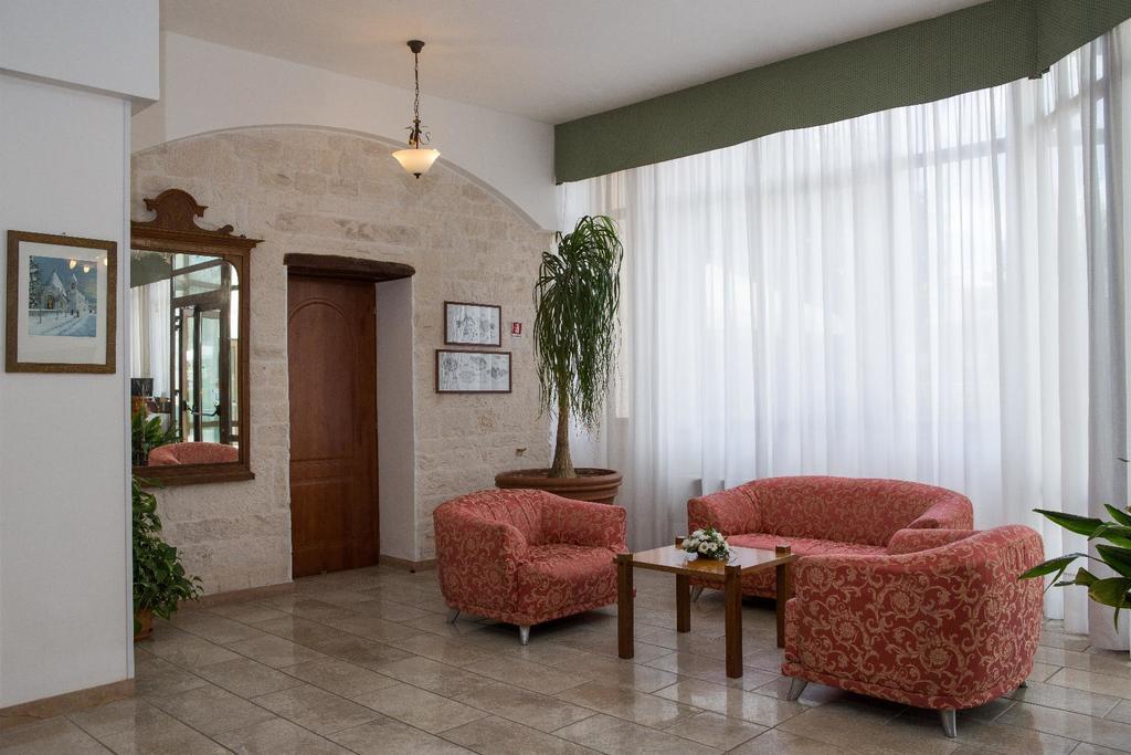 Hotel Ramapendula Алберобело Екстериор снимка