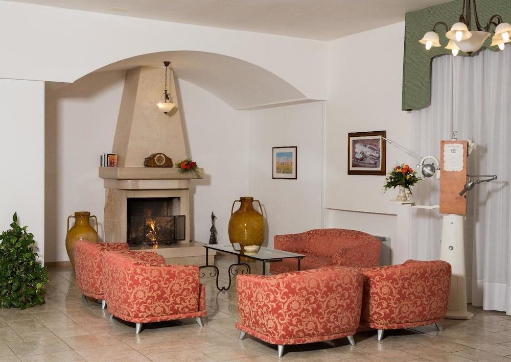 Hotel Ramapendula Алберобело Екстериор снимка